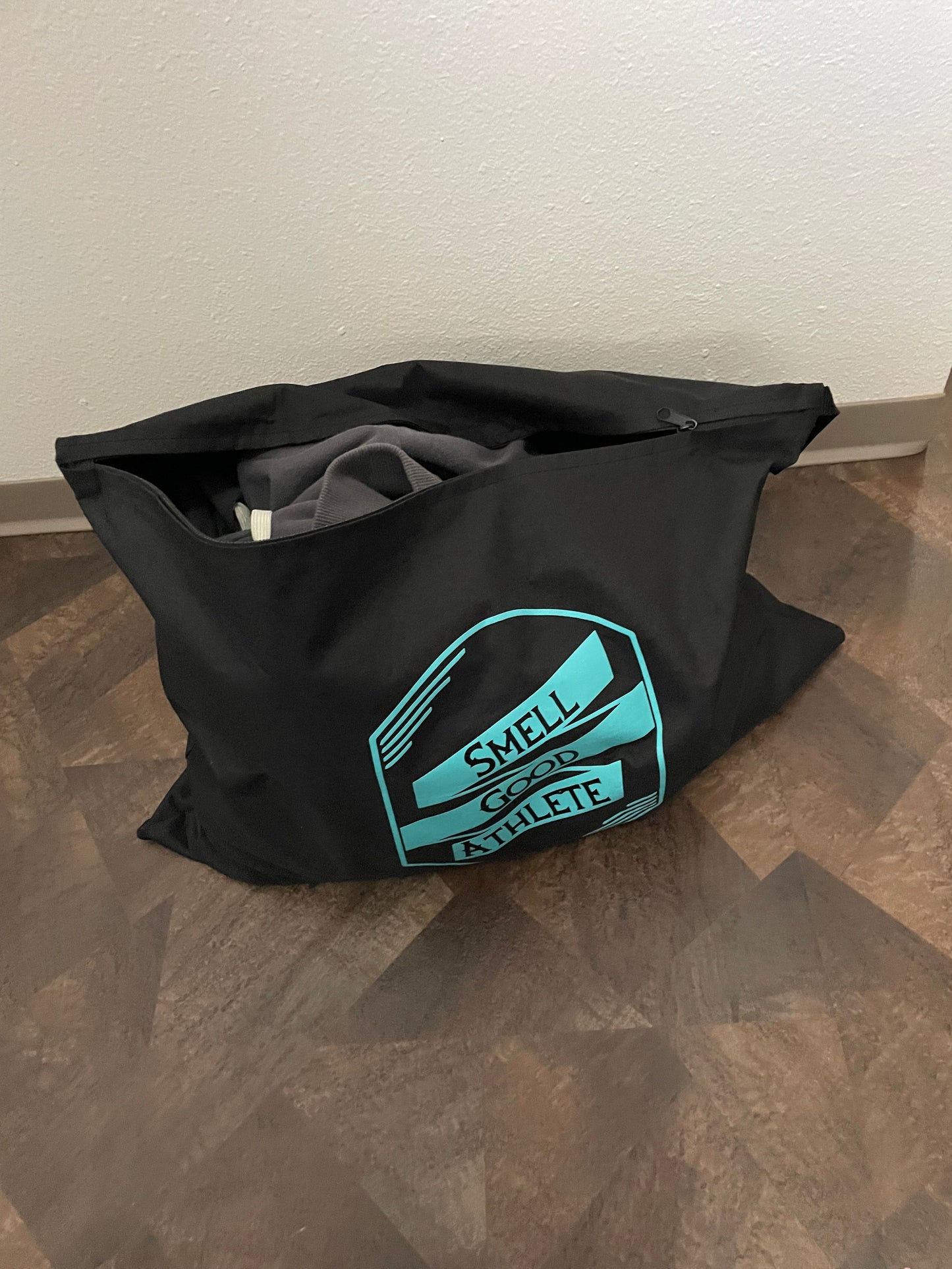 Smell Less Laundry Bag (Not Machine Washable)